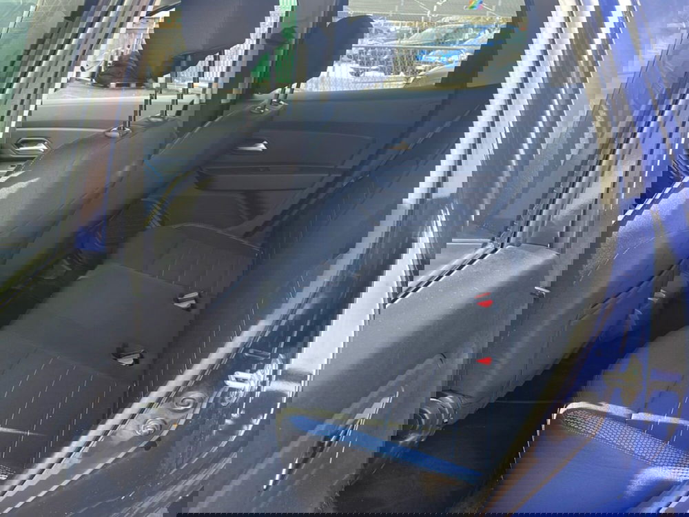 Dacia Duster usata a Bologna (16)