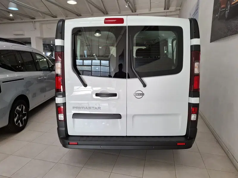 Nissan Primastar Furgone nuova a Bologna (4)