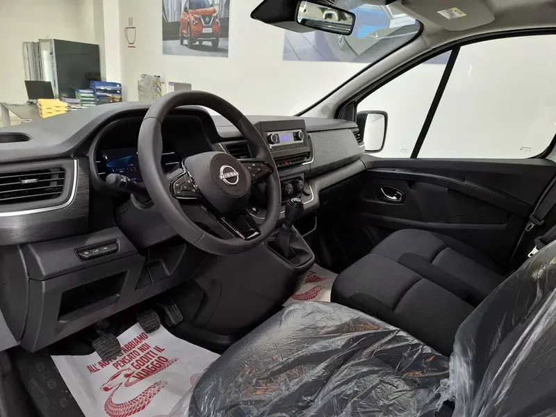 Nissan Primastar Furgone nuova a Bologna (7)