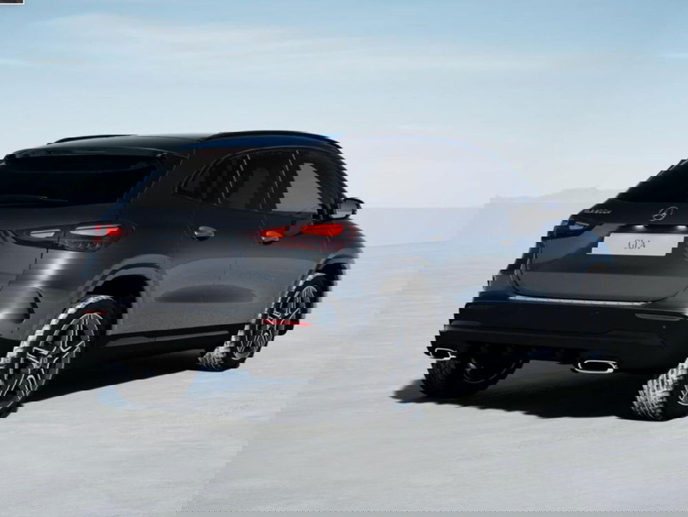 Mercedes-Benz GLA SUV nuova a Bergamo (6)