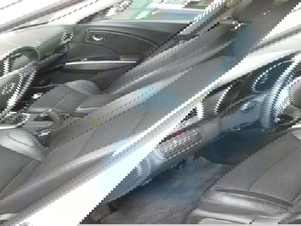 Ssangyong Tivoli usata a Pordenone (9)