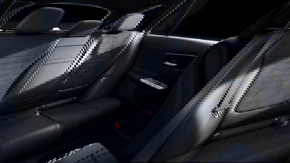 Mercedes-Benz Classe C Station Wagon nuova a Monza e Brianza (6)