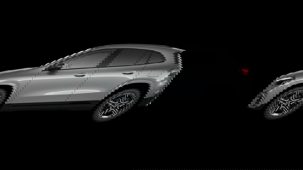 Mercedes-Benz GLA SUV nuova a Monza e Brianza (2)