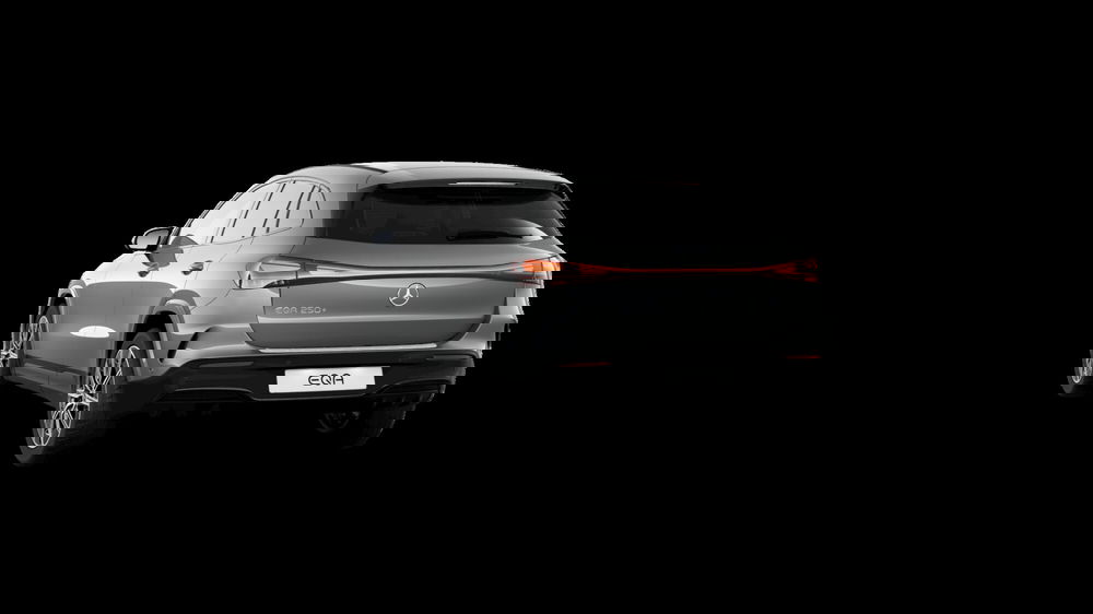 Mercedes-Benz EQA nuova a Monza e Brianza (3)