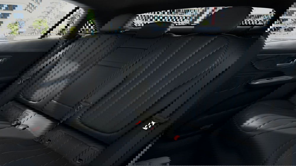 Mercedes-Benz EQE nuova a Monza e Brianza (5)