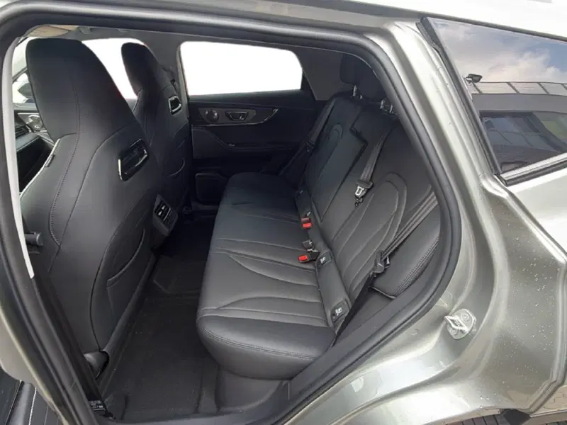 Omoda Omoda 5 SHS-H nuova a Vercelli (14)