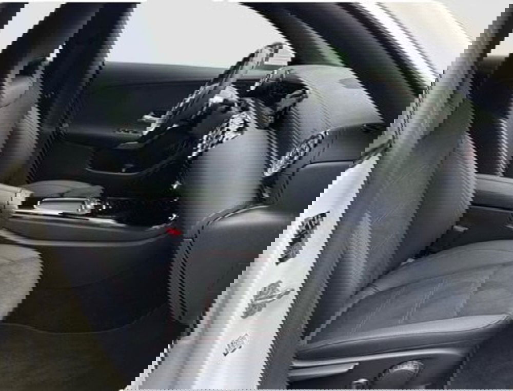 Mercedes-Benz CLA usata a Padova (11)