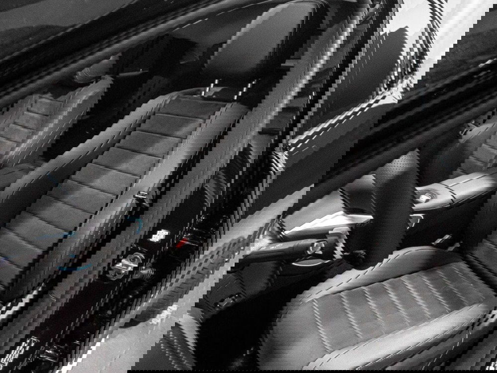 Mercedes-Benz GLE SUV nuova a Ancona (14)