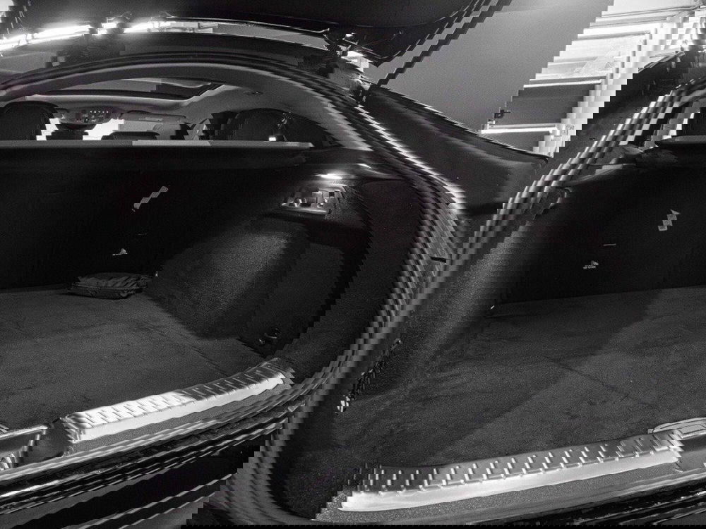 Mercedes-Benz GLE SUV nuova a Ancona (9)