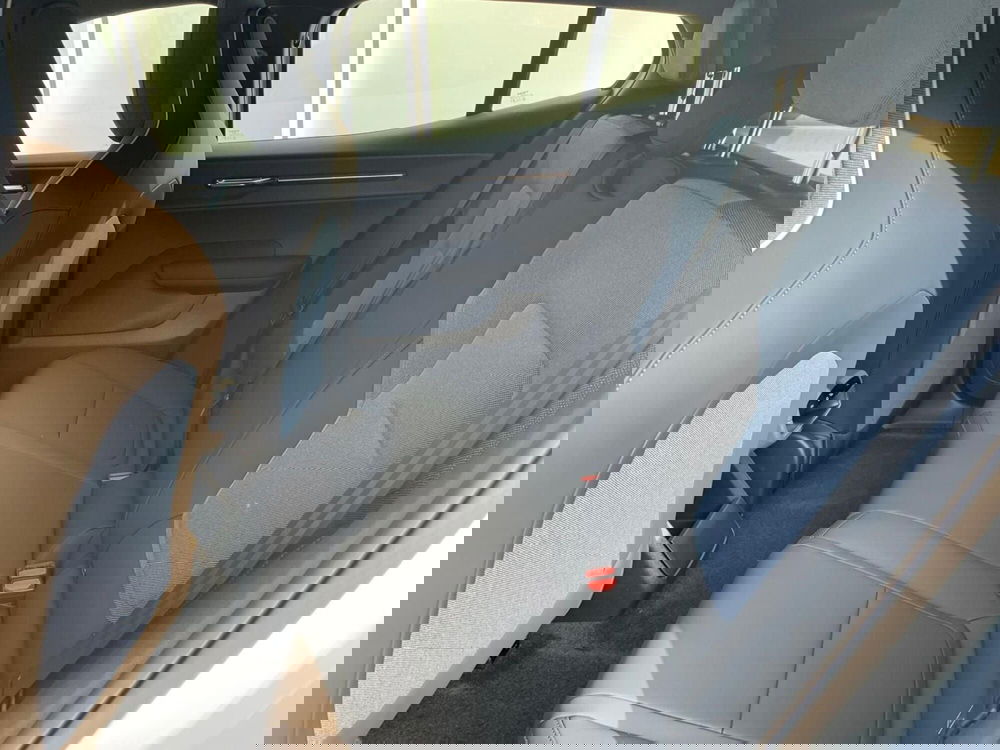 Volvo EX30 usata a Como (13)