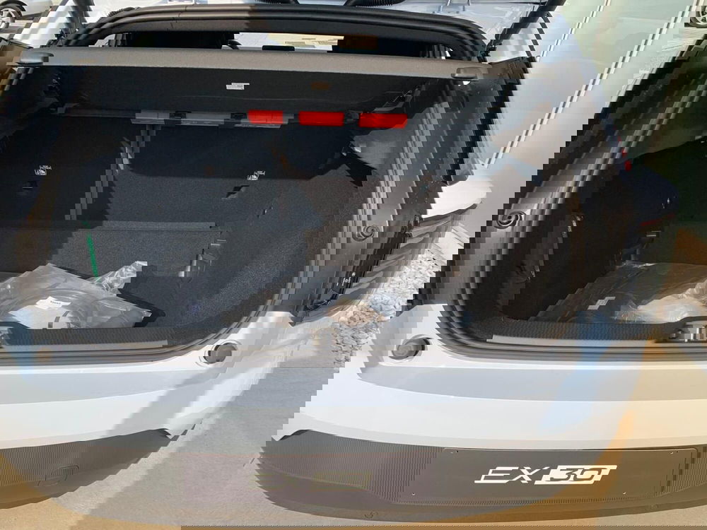 Volvo EX30 usata a Como (8)