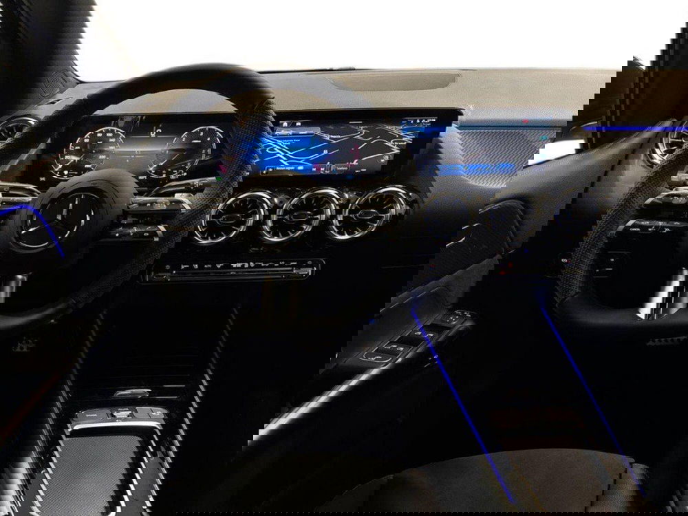 Mercedes-Benz Classe B nuova a Macerata (11)