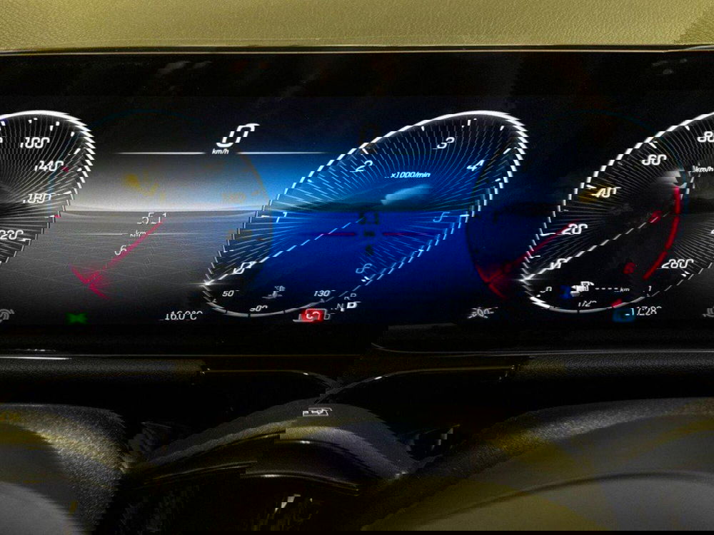 Mercedes-Benz Classe B nuova a Macerata (9)