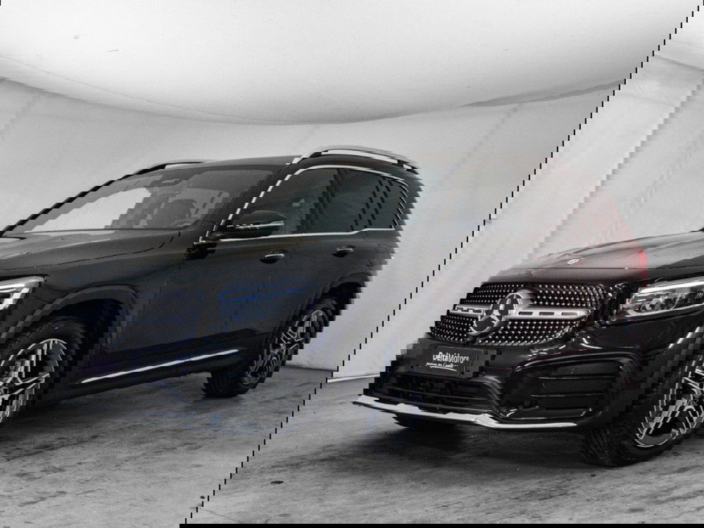 Mercedes-Benz GLB nuova a Macerata