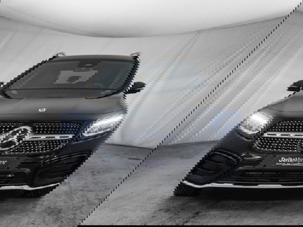 Mercedes-Benz GLB nuova a Macerata (5)