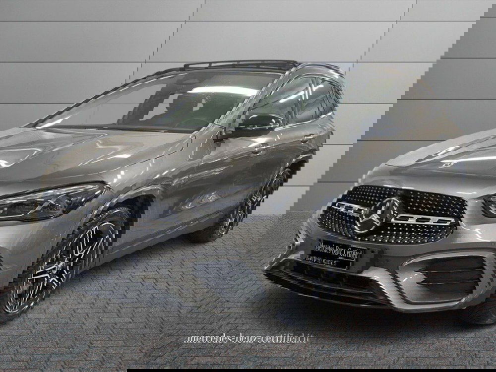 Mercedes-Benz GLA SUV usata a Macerata