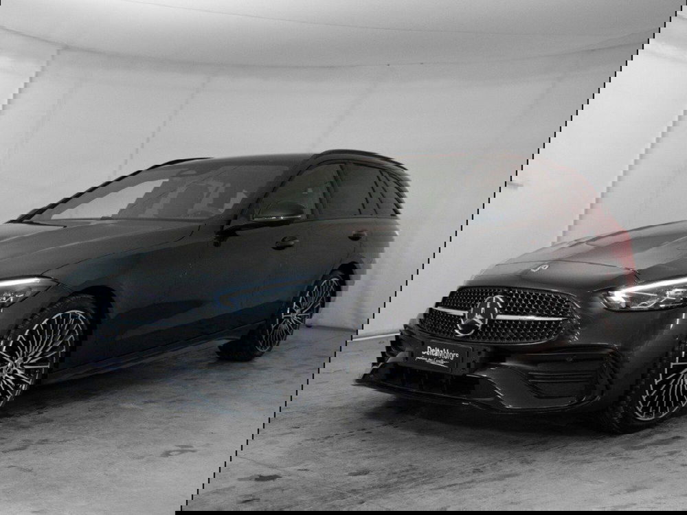 Mercedes-Benz Classe C Station Wagon nuova a Macerata