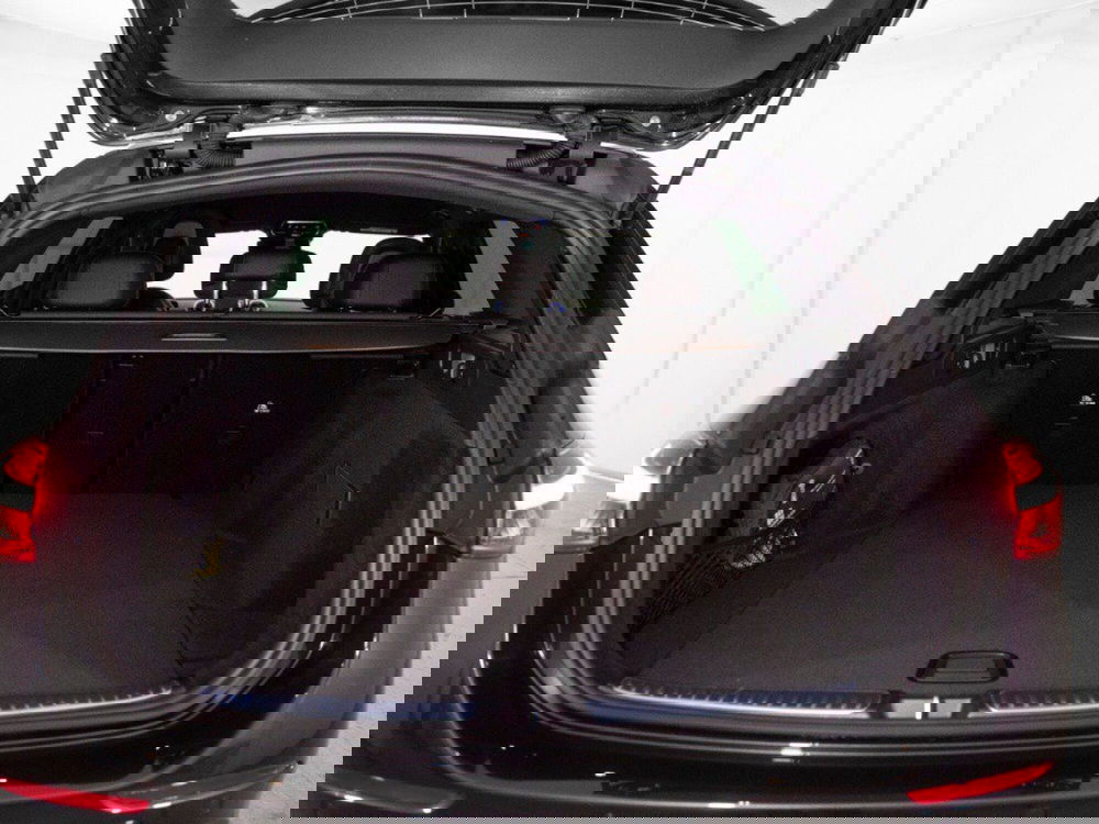 Mercedes-Benz Classe C Station Wagon nuova a Macerata (10)