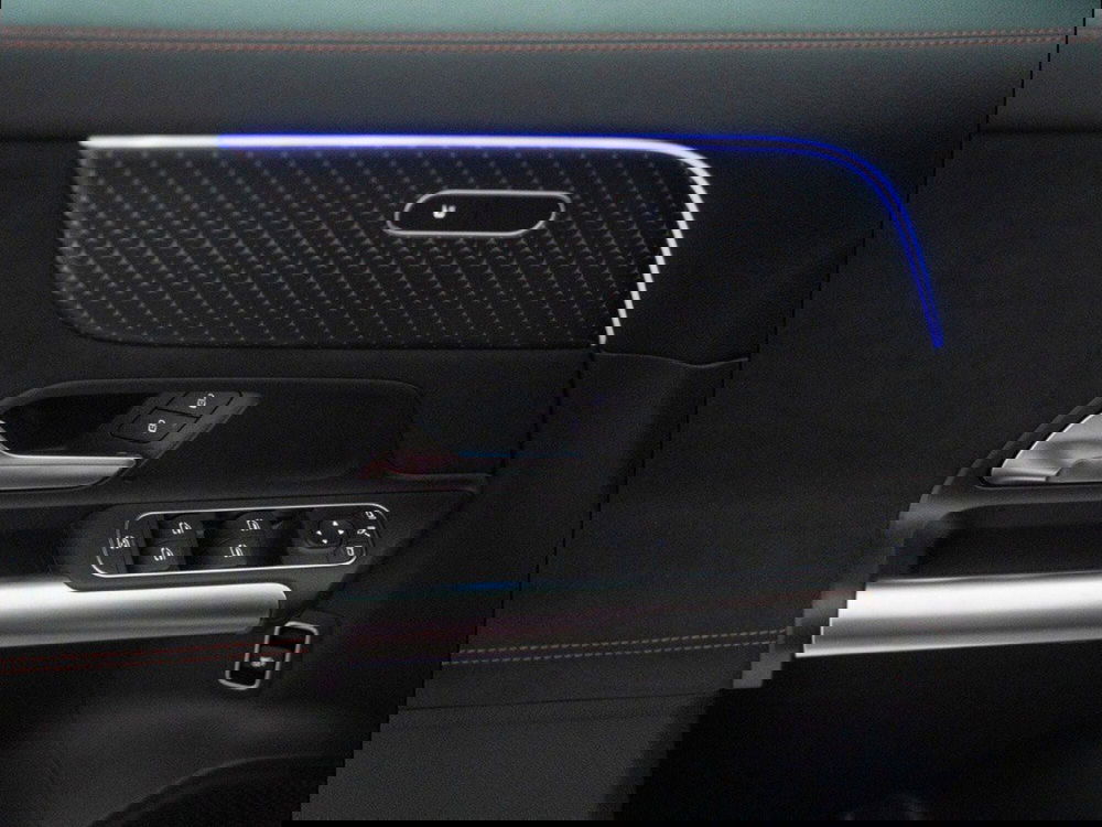 Mercedes-Benz GLA SUV nuova a Macerata (14)