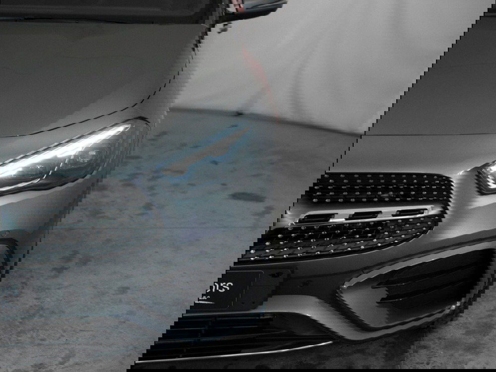 Mercedes-Benz GLA SUV nuova a Macerata (6)