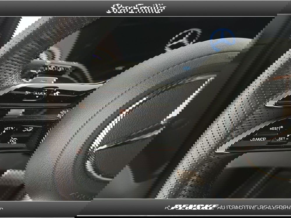 Mercedes-Benz EQE SUV usata a Bologna (20)