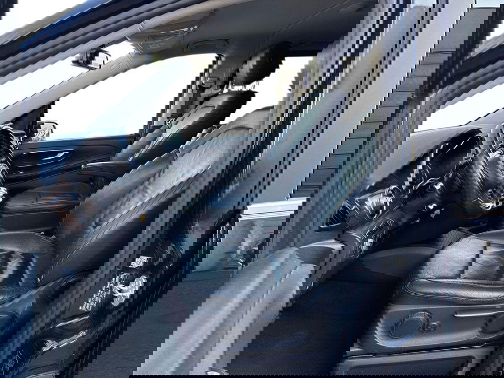 Mercedes-Benz Classe V usata a Milano (9)