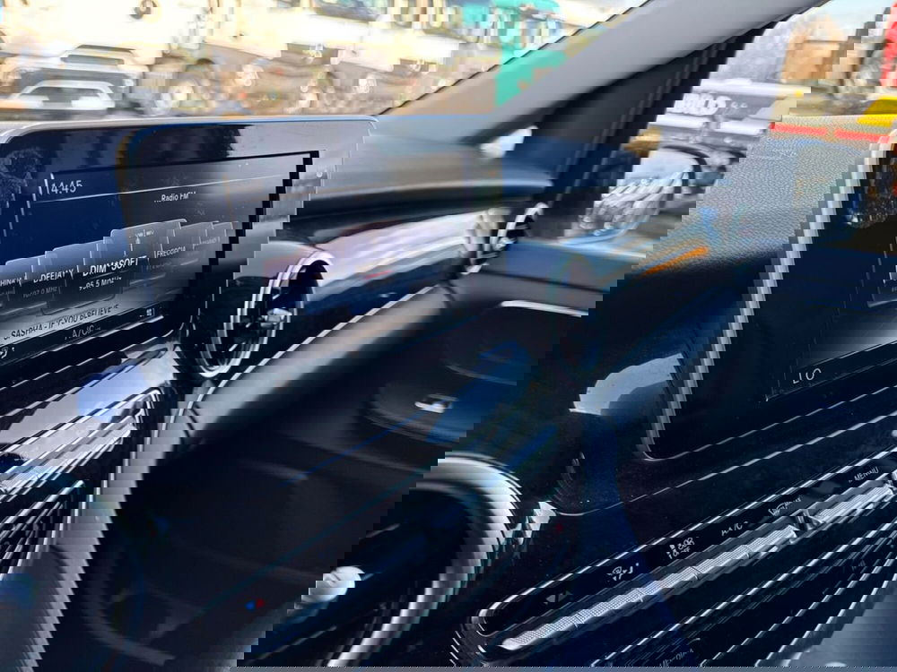 Mercedes-Benz Classe V usata a Milano (11)