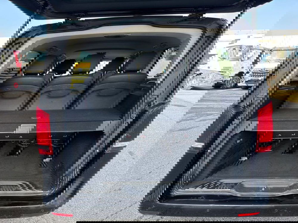 Mercedes-Benz Classe V usata a Milano (7)