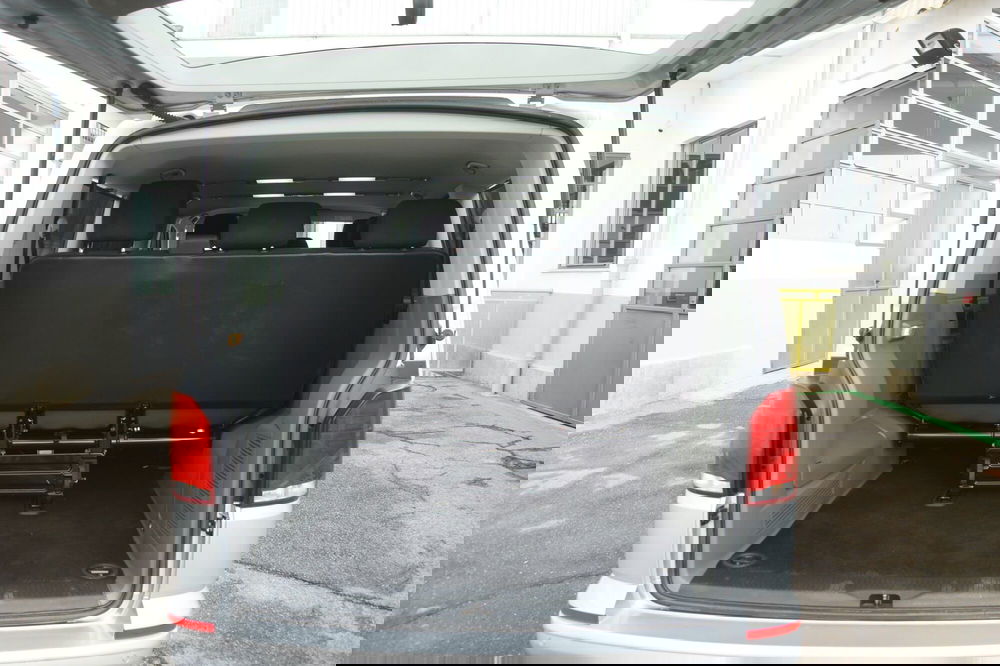 Volkswagen Veicoli Commerciali T6.1 usata a Torino (7)