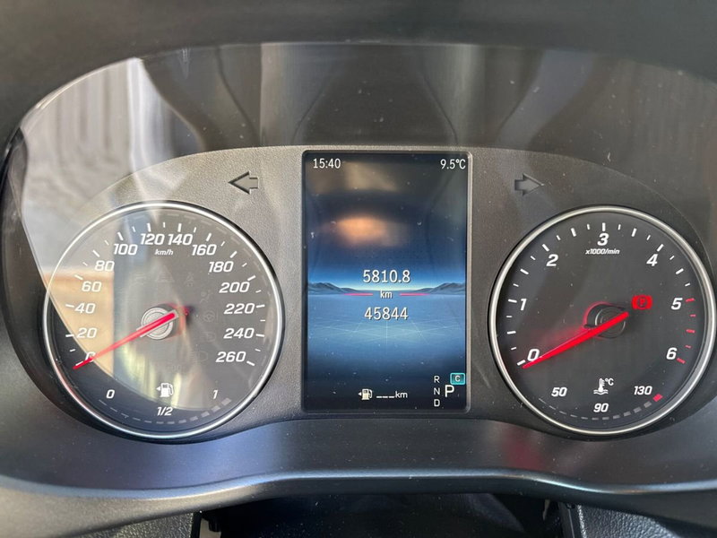 Mercedes-Benz Vito usata a Milano (13)