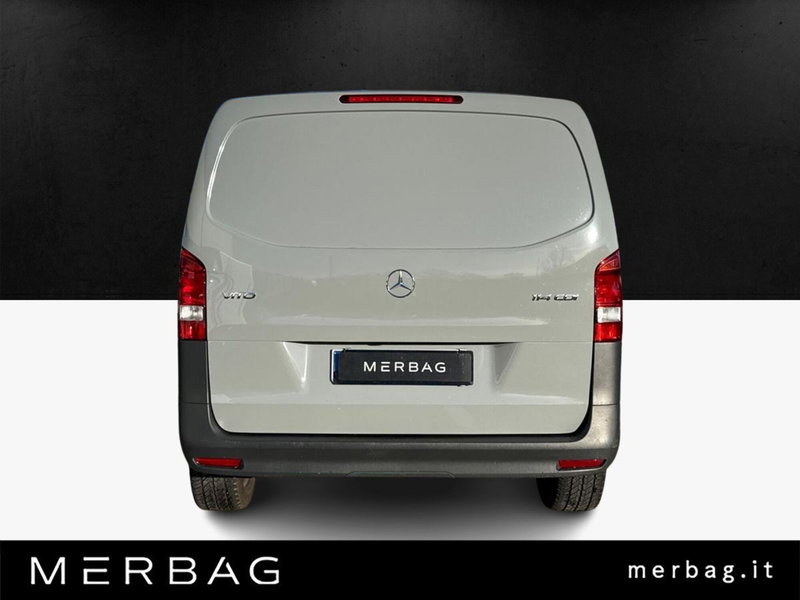 Mercedes-Benz Vito usata a Milano (4)