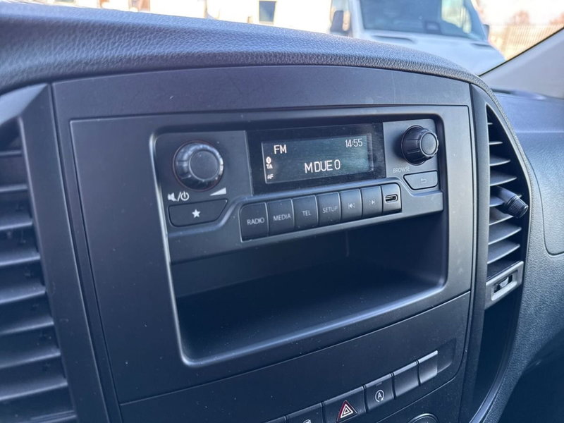 Mercedes-Benz Vito usata a Milano (12)