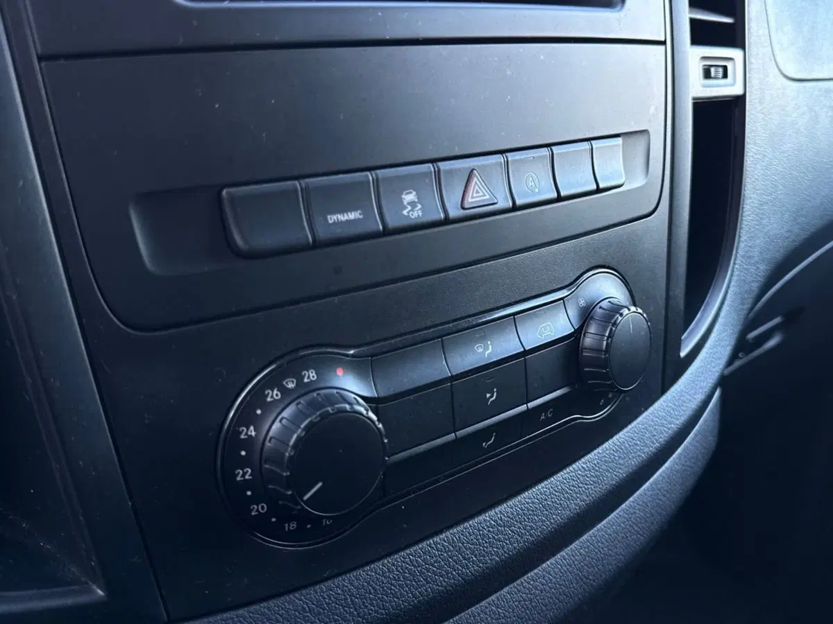 Mercedes-Benz Vito usata a Milano (14)