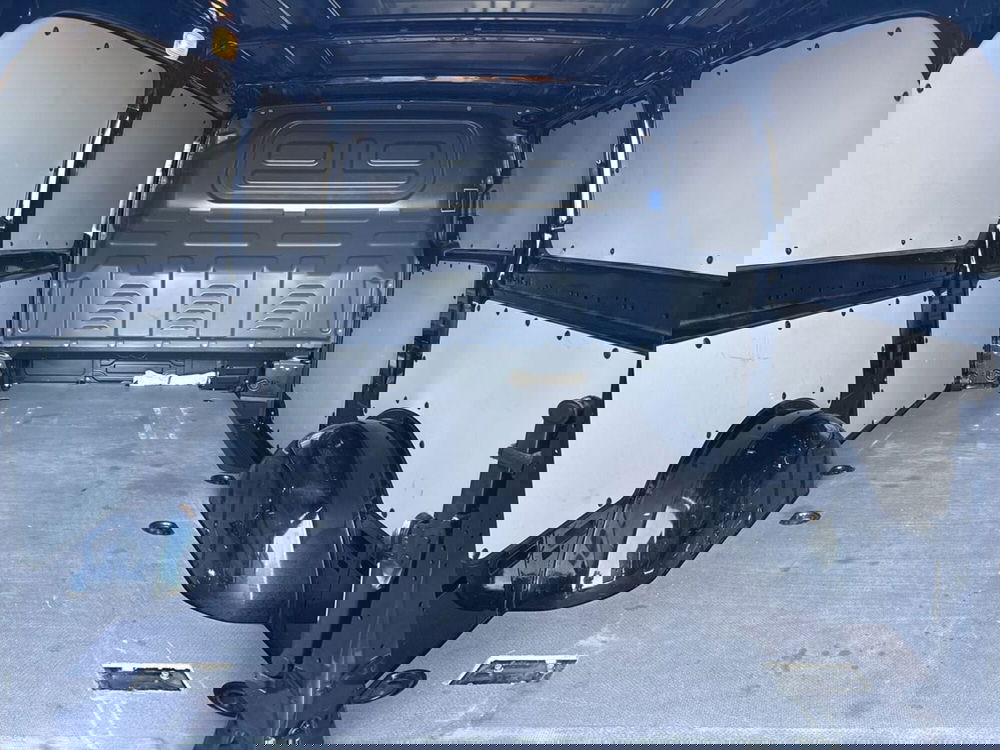 Mercedes-Benz Vito usata a Milano (8)