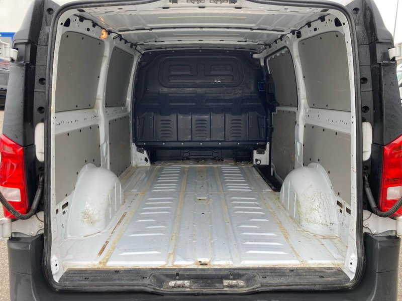 Mercedes-Benz Vito usata a Milano (8)