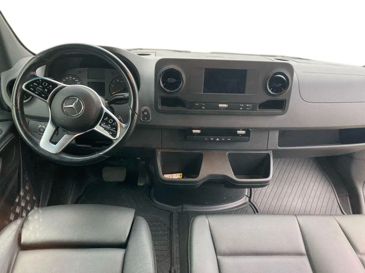 Mercedes-Benz Sprinter usata a Milano (9)