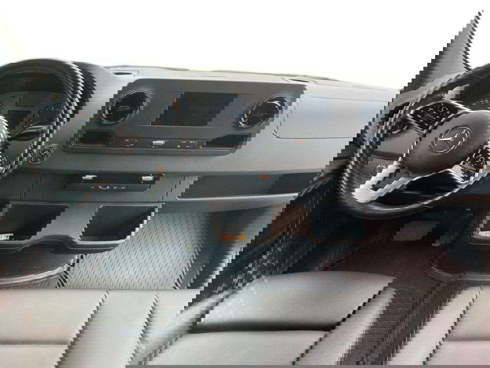 Mercedes-Benz Sprinter usata a Milano (9)