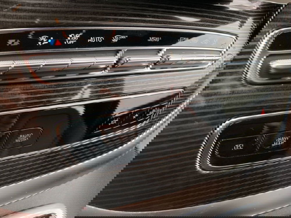 Mercedes-Benz Classe V usata a Milano (14)