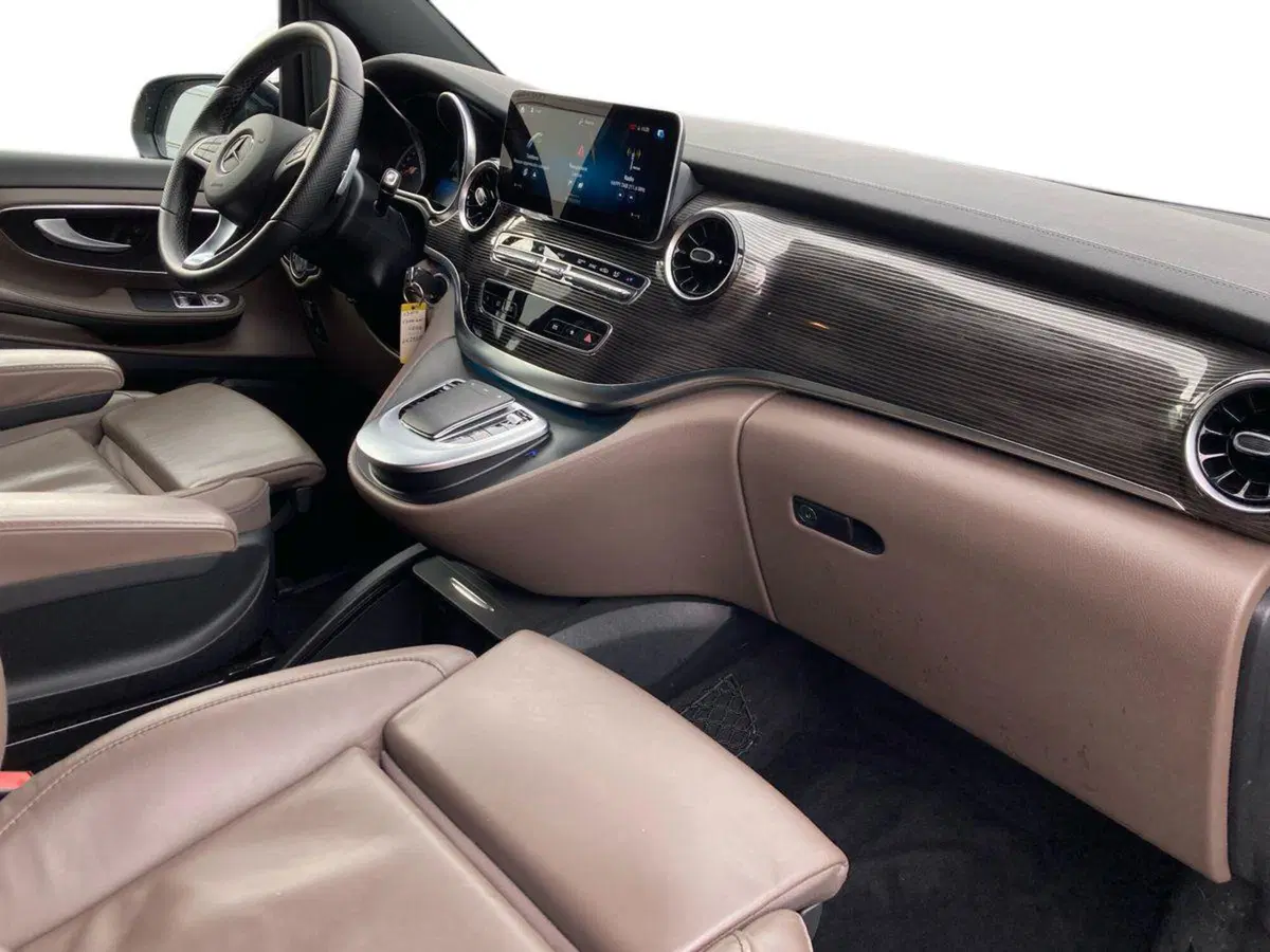Mercedes-Benz Classe V usata a Milano (15)