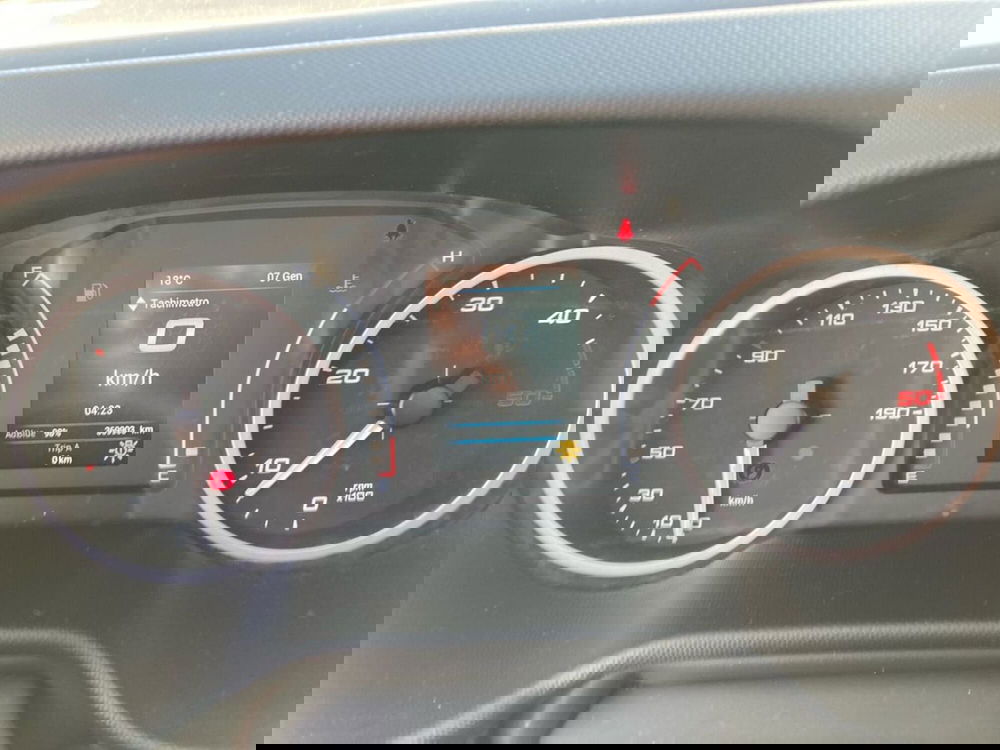 Iveco Daily Furgone usata a Milano (13)