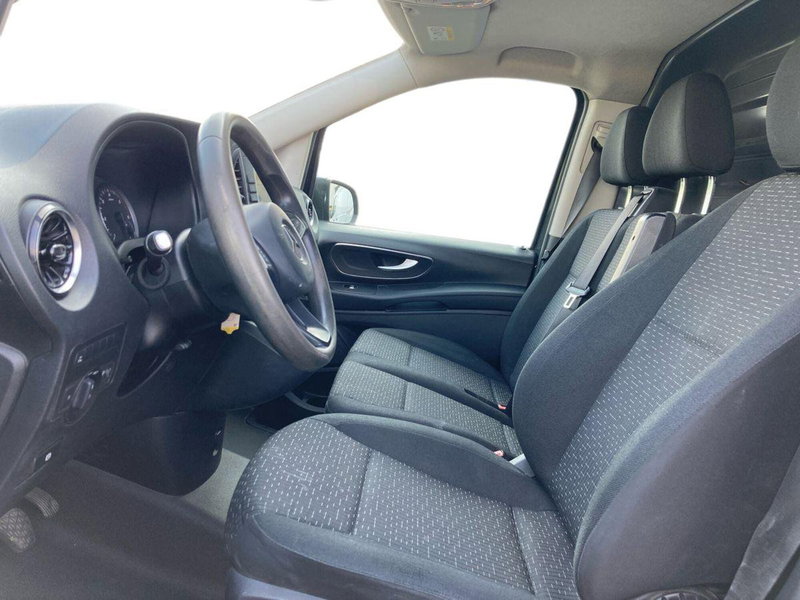 Mercedes-Benz Vito usata a Milano (10)
