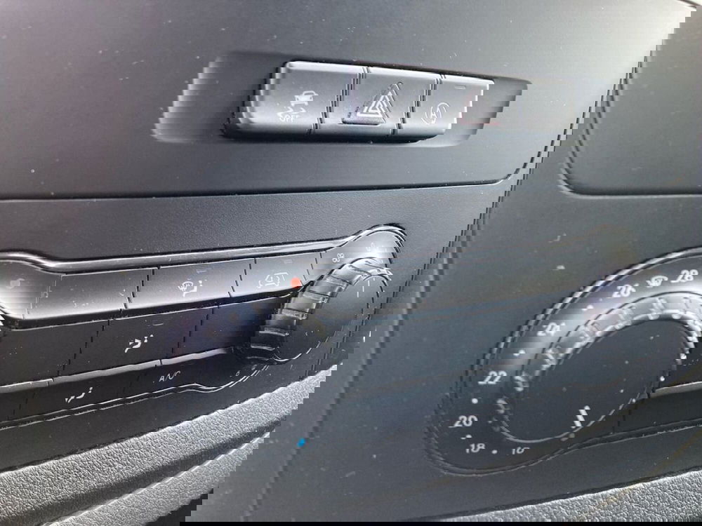 Mercedes-Benz Vito usata a Milano (14)