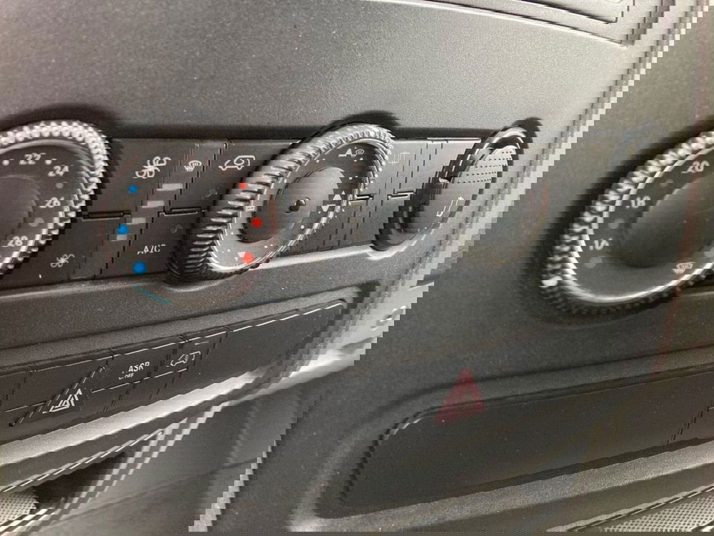 Mercedes-Benz Sprinter usata a Milano (14)