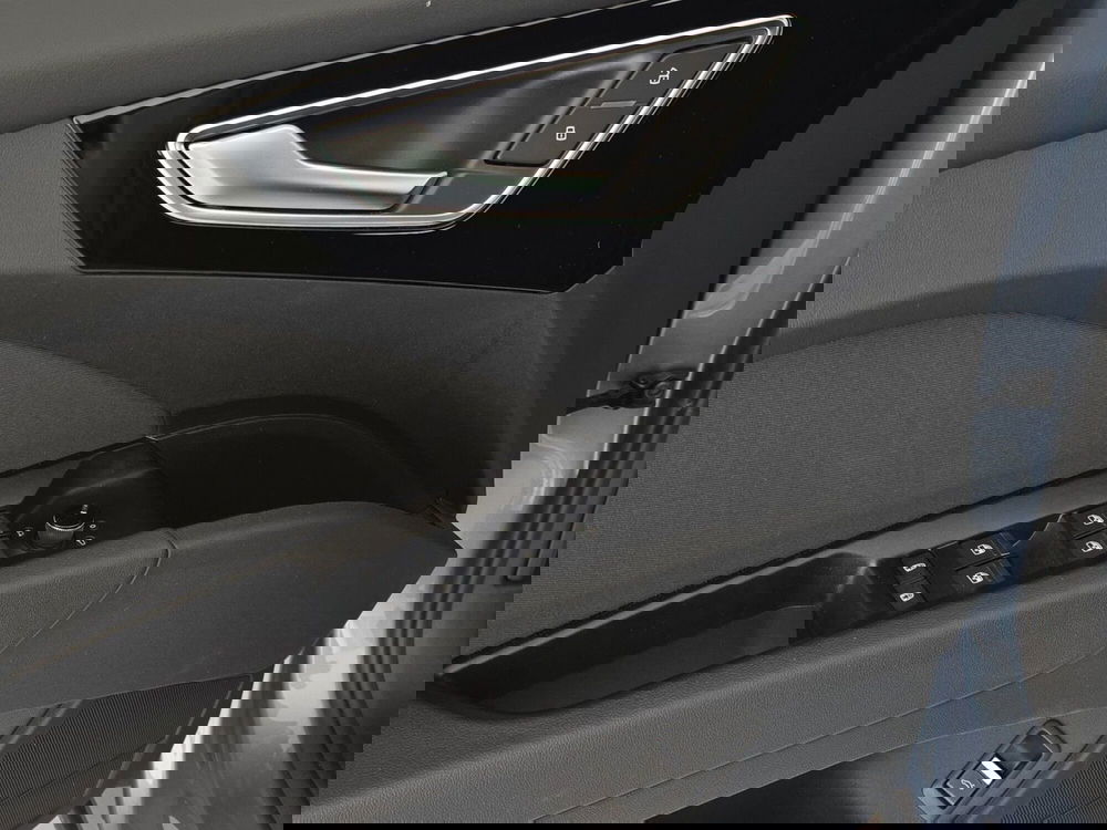 Audi Q4 Sportback usata a Asti (16)