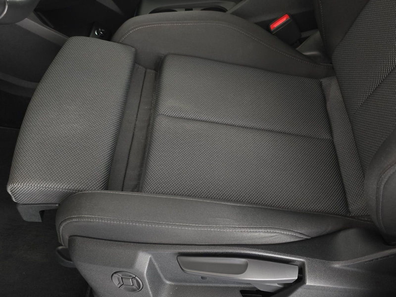 Audi Q4 Sportback usata a Asti (18)