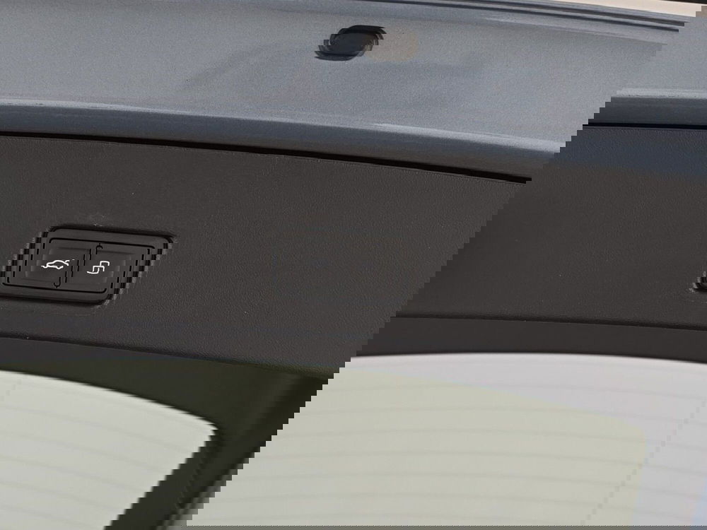 Audi Q4 Sportback usata a Asti (9)