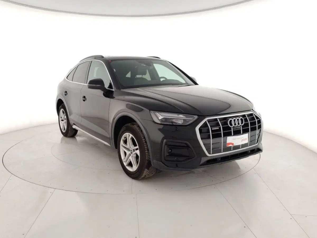 Audi Q5 Sportback usata a Massa-Carrara (4)
