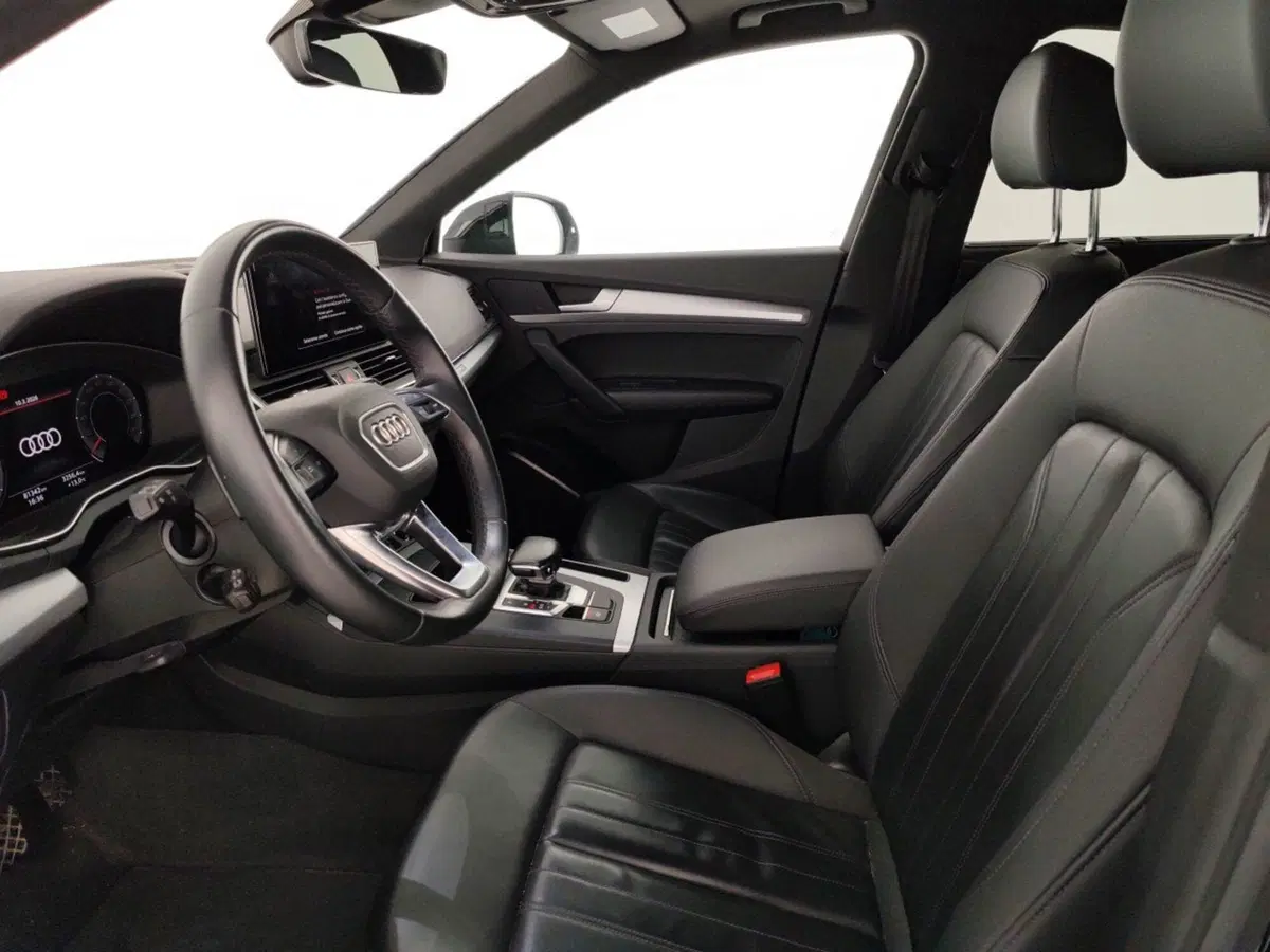 Audi Q5 Sportback usata a Massa-Carrara (7)