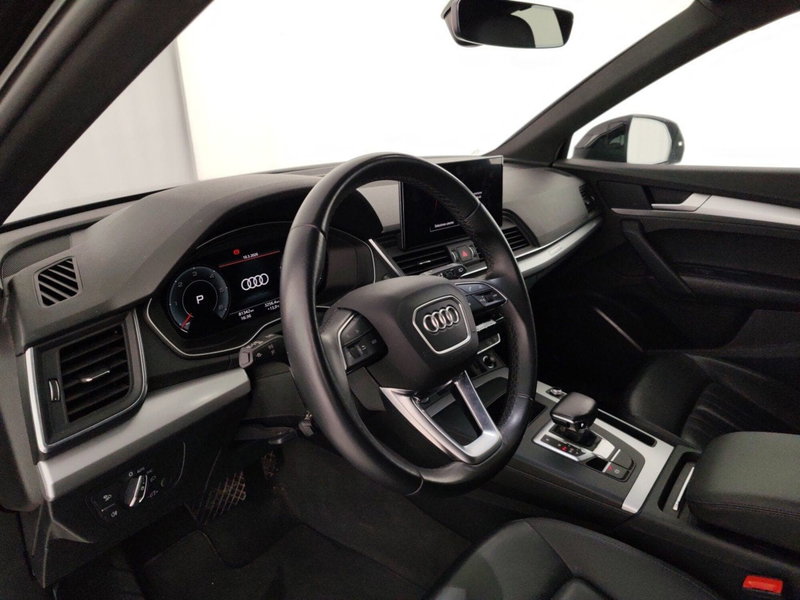 Audi Q5 Sportback usata a Massa-Carrara (8)
