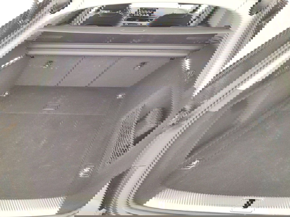 Audi A4 Avant usata a Massa-Carrara (16)